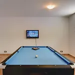 In Pula Near With Private Pool