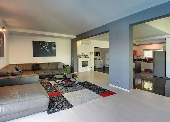 Villa In Pula Near With Private Pool