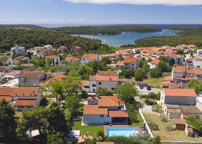 Villa In Pula Near With Private Pool