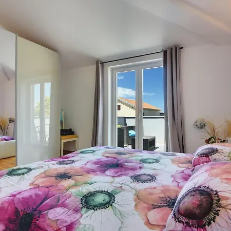 Modern In Pula With Pool And Parking * Vinkuran
