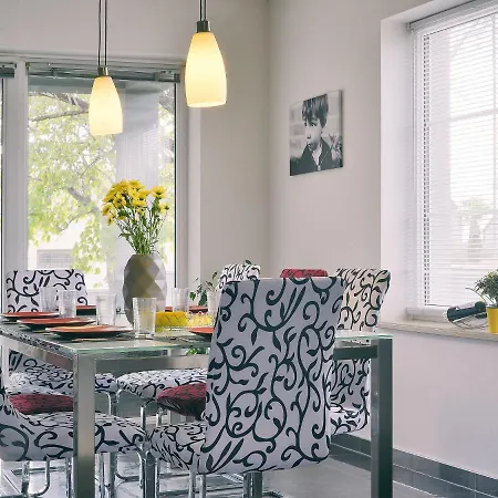 Βίλα Modern In Pula With Pool And Parking *