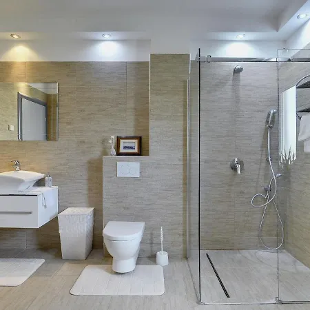 Modern In Pula With Pool And Parking Βίλα *